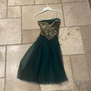 Green dance costume